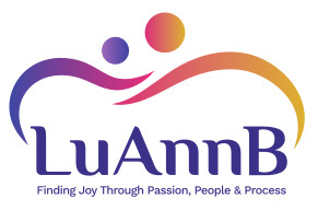 LuAnnB Logo